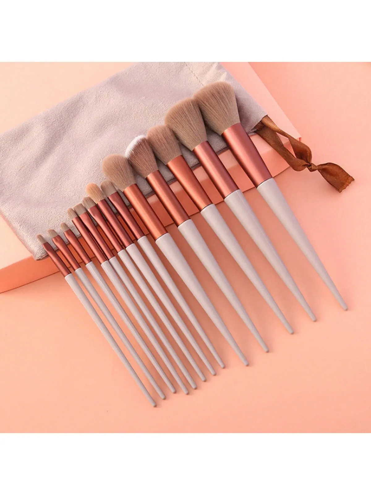 14pcs Makeup Brush Set, Including Coffee-Colored Powder Brush, Blush Brush, Contour Brush, Eye Shadow Brush, Sponge, Makeup Egg, Beginner Essential, Portable Storage Bag, Travel Makeup Tool