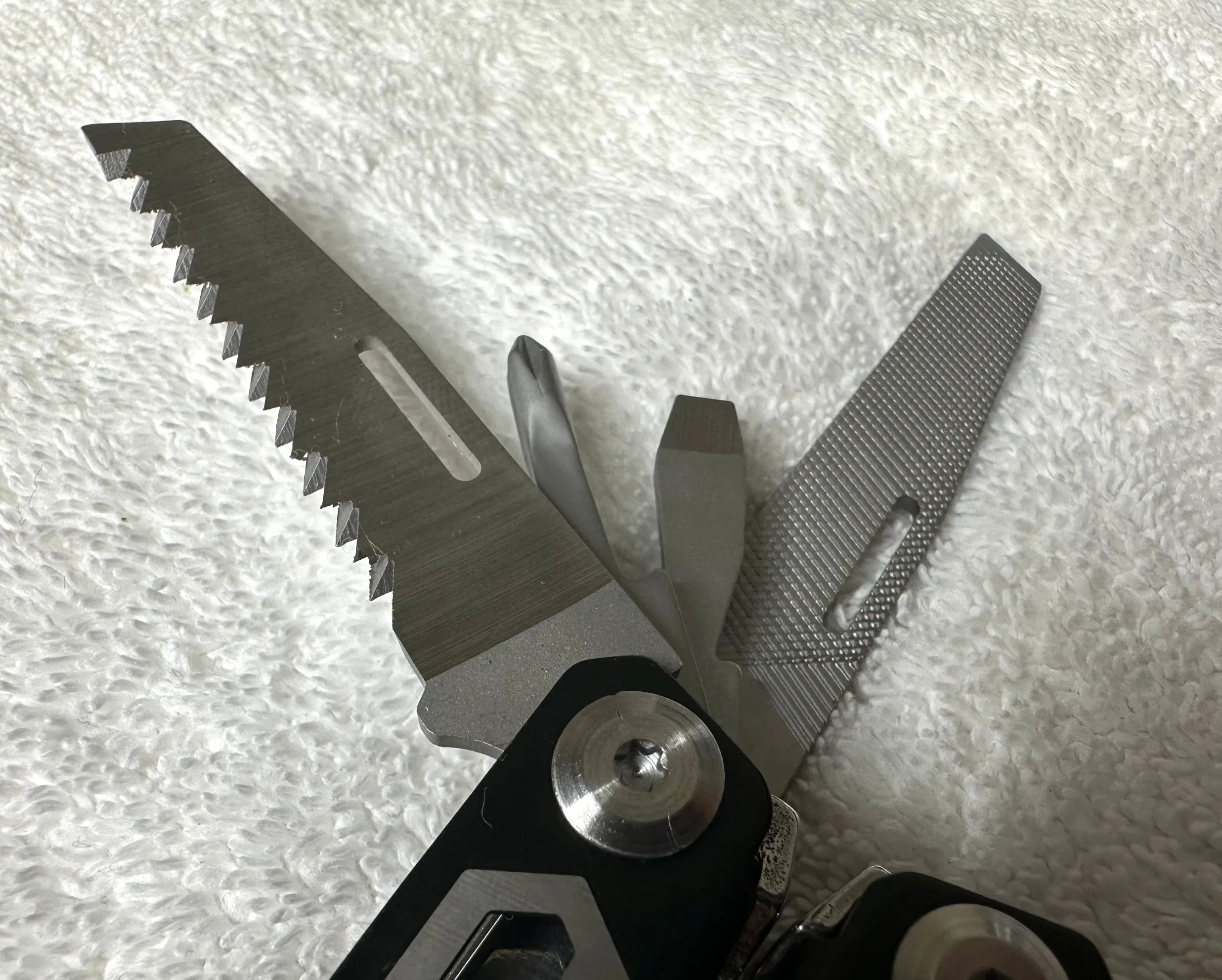 KG Pliers Multi Tool