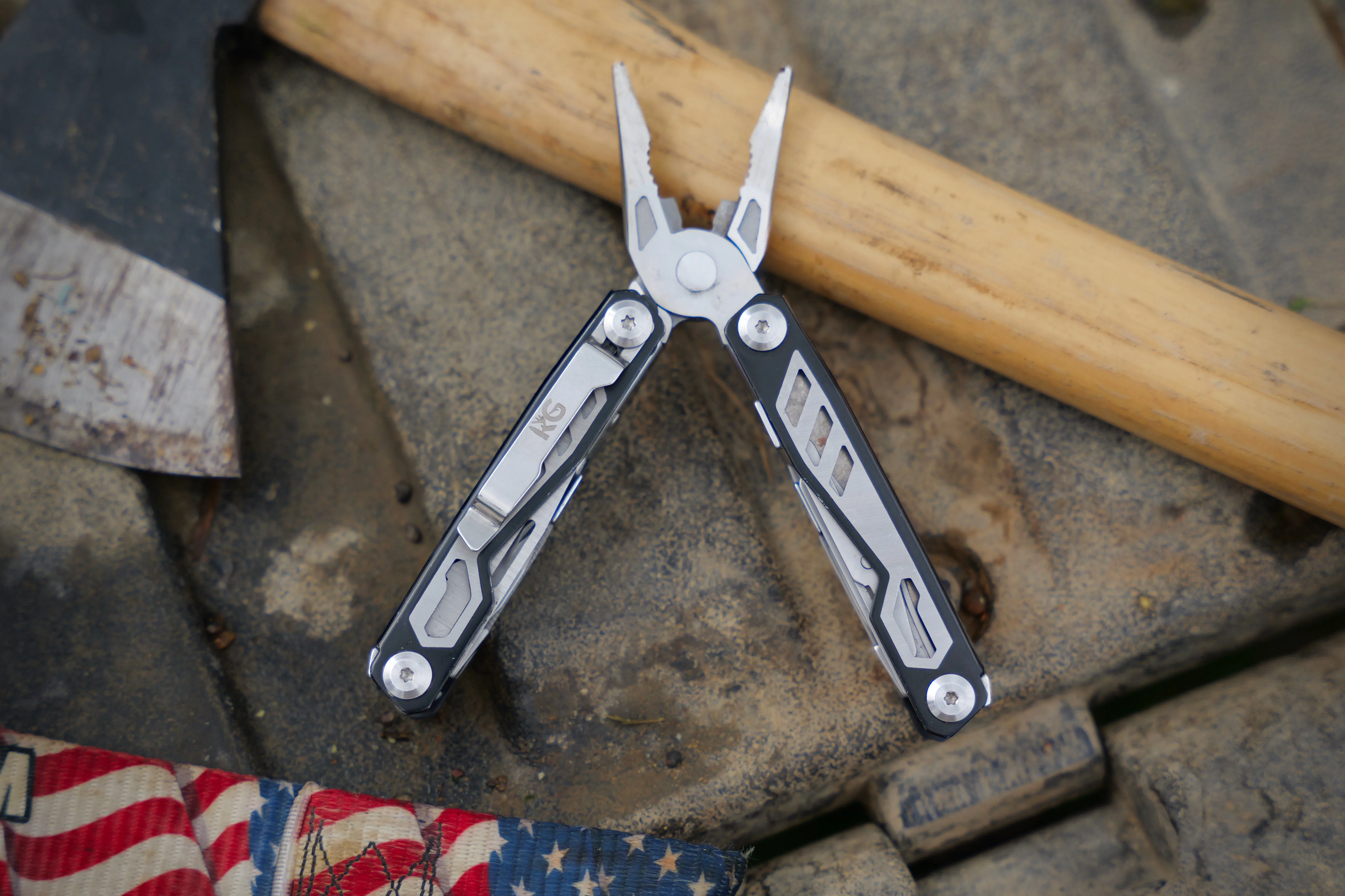 KG Pliers Multi Tool