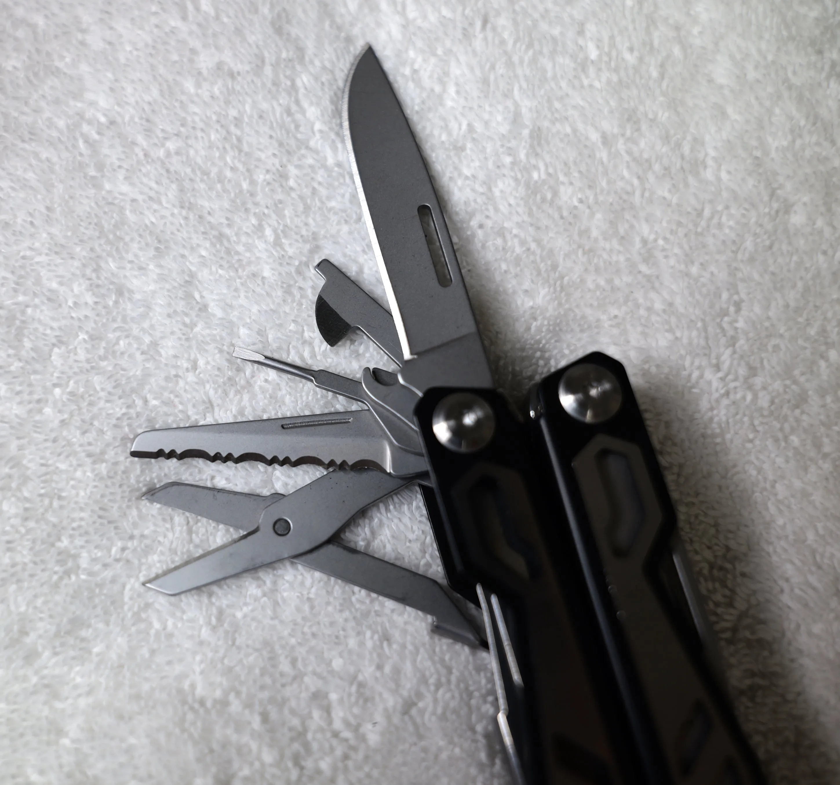 KG Pliers Multi Tool