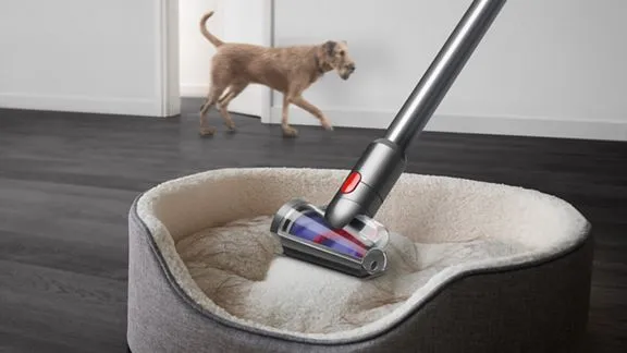 Refurbished Dyson V15 Detect Total Clean vacuum (Nickel) with laser technology